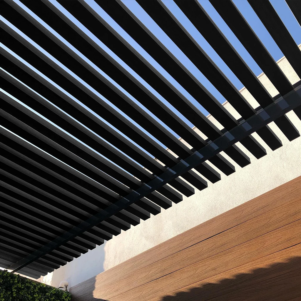 Viga Charcoal en obra